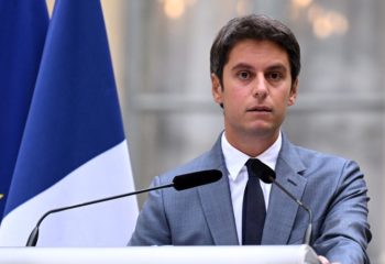 French Education and Youth Minister Gabriel Attal holds a press conference ahead of the first day of school, in Paris on August 28, 2023. Abayas, baccalaureat, teacher replacements, but also French President's determination to make schools "his exclusive area of responsibility": French Education and Youth Minister Gabriel Attal's first press conference of the new school year looks like an inaugural speech, as he is eagerly awaited in this complex and highly sensitive ministry. (Photo by Bertrand GUAY / AFP)