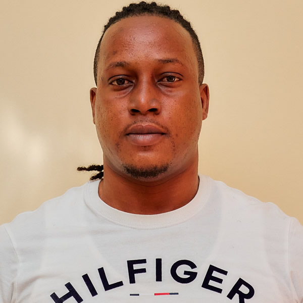 KOUASSI ARSENE (Maîte nageur)