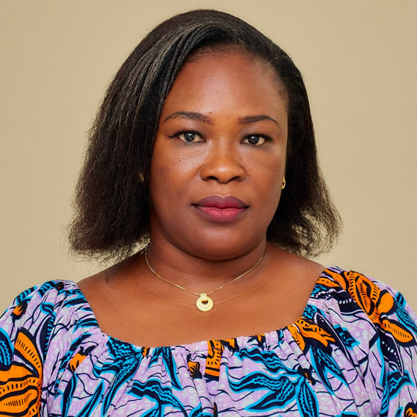 LATTA PAMELA Koffi ( Enseignante MS)