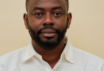 Diop Cheick (Professeur de Physique-Chimie)