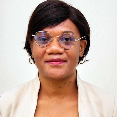 Yao Affoué Parfaite (Professeur HIST-GEO)